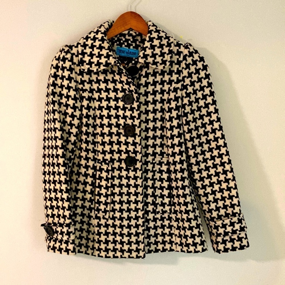 Me Jane S Black/White Button Coat